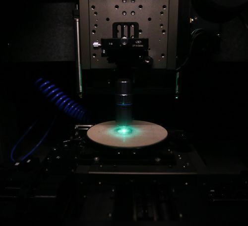 交大教授創(chuàng)立的光量子芯片公司完成數(shù)億元融資,前沿技術(shù)有望賦能百業(yè)